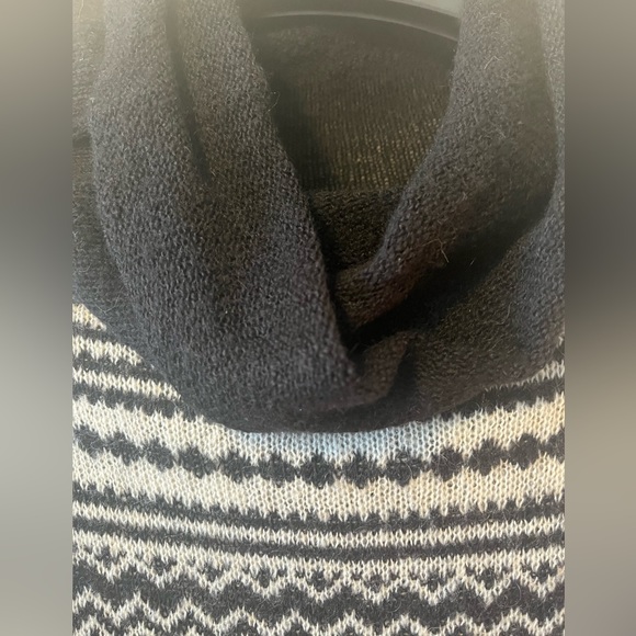 Long Top - Picture 5 of 10